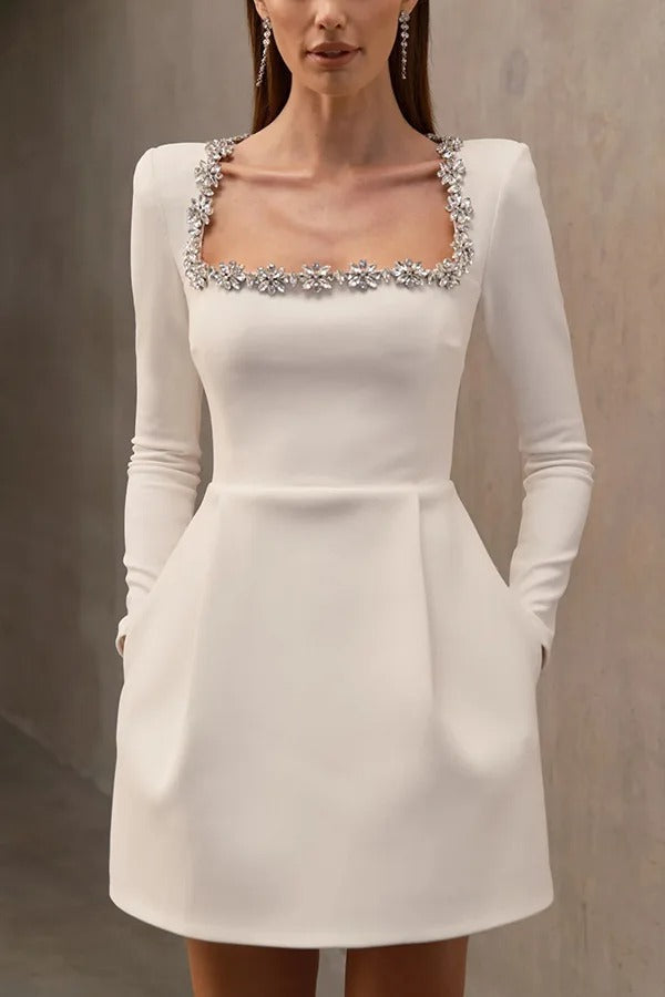 Vestido Corto de Terciopelo